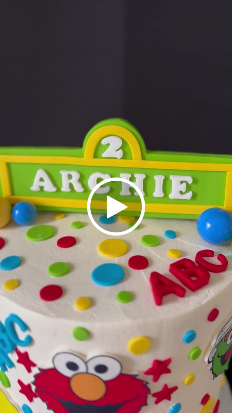 Customer video review of A4 Rectangle Custom Edible Icing Image
