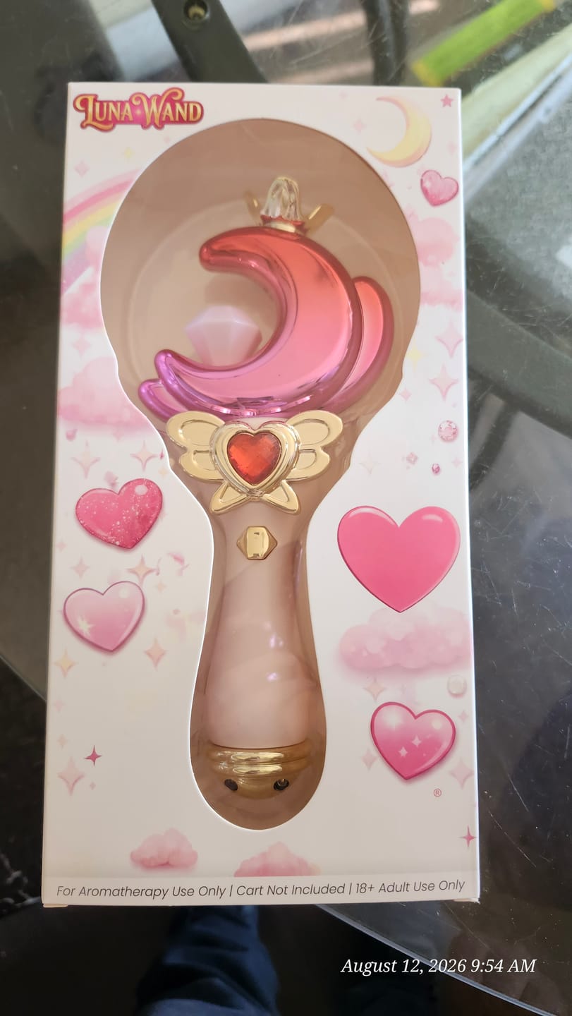 Customer photo review of Luna Wand Cart Battery (Limited Edition)