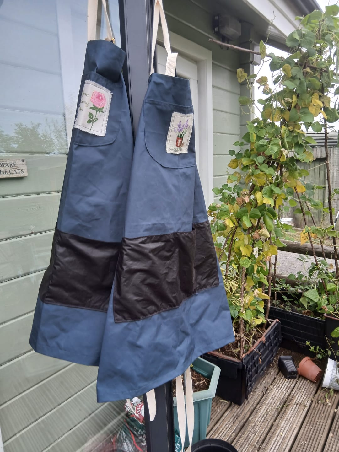 Customer photo review of Midnight Navy Water Resistant Waxed Cotton Fabric