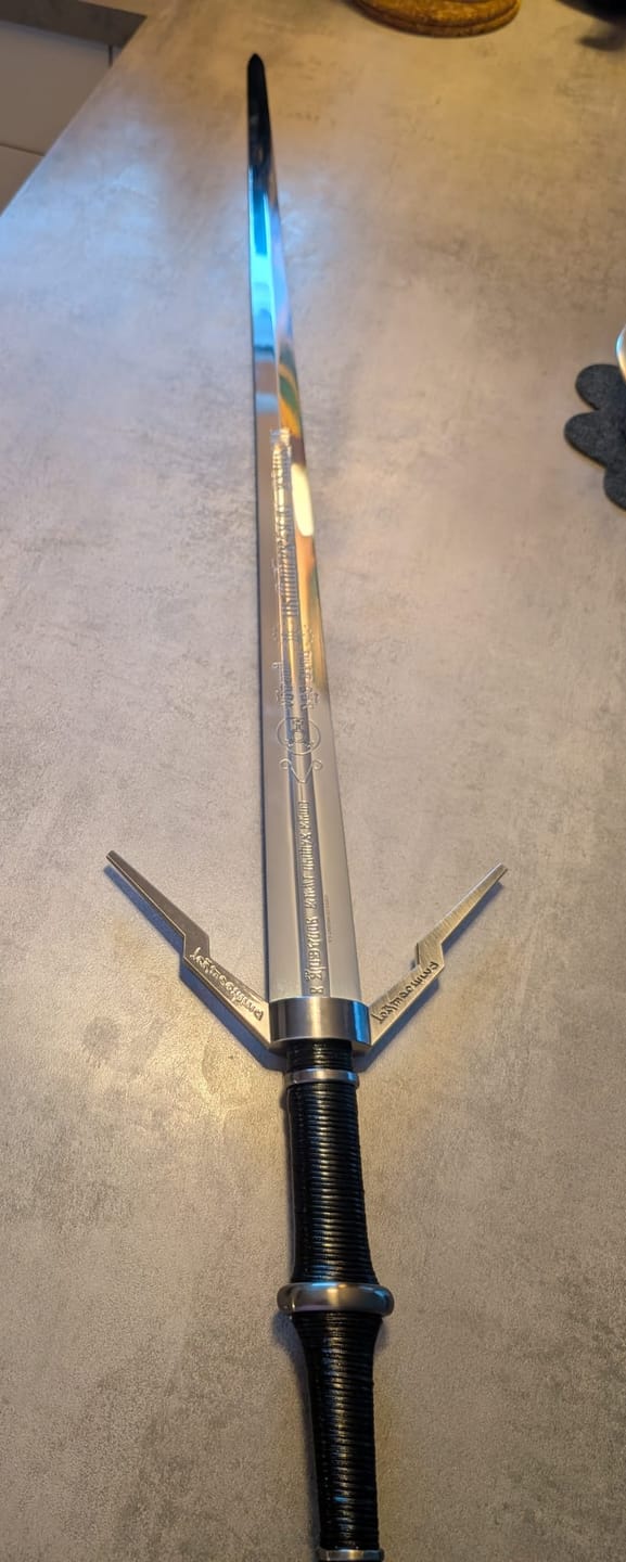 Customer photo review of Geralt of Rivia's Silver Sword - The Witcher Sword