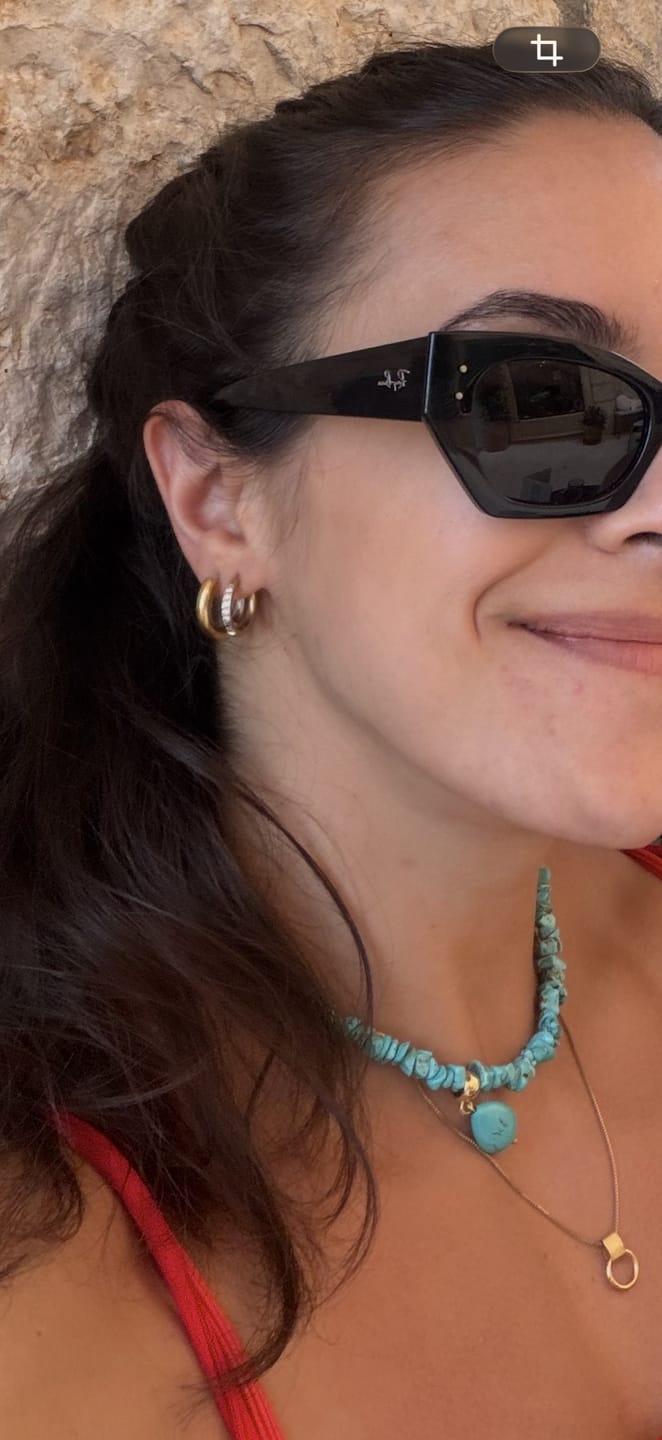 Customer photo review of Brincos de Argola Contraste Banhado em Ouro 18k