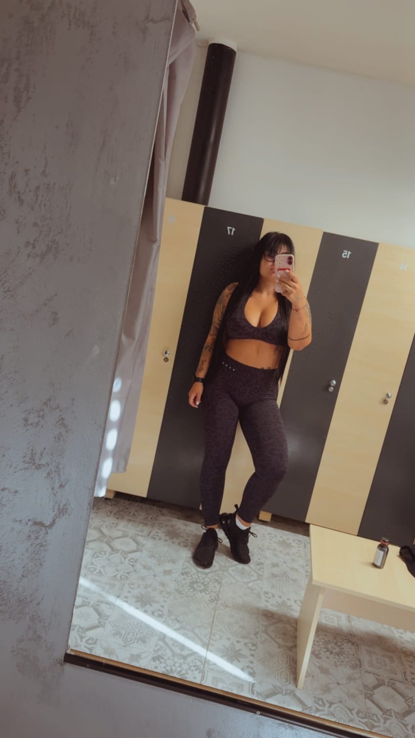 Customer photo review of MOTION SEAMLESS LEO HALTER NECK BRA V2