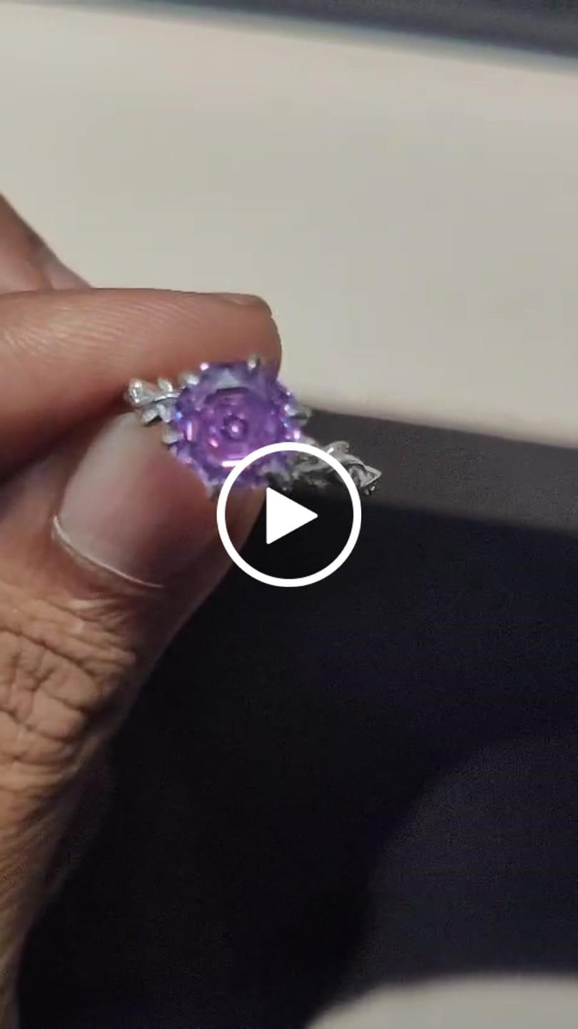 Customer video review of 1.0Ct Pear & Round Toi Et Moi Solitaire Silver Ring