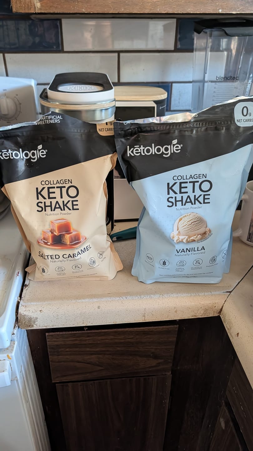 Customer photo review of Vanilla Collagen Keto Shake