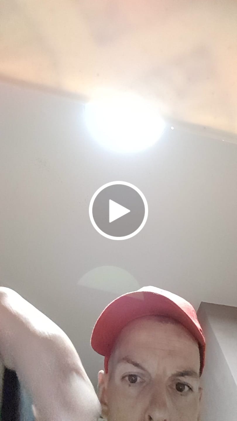 Customer video review of Blueberry Kush