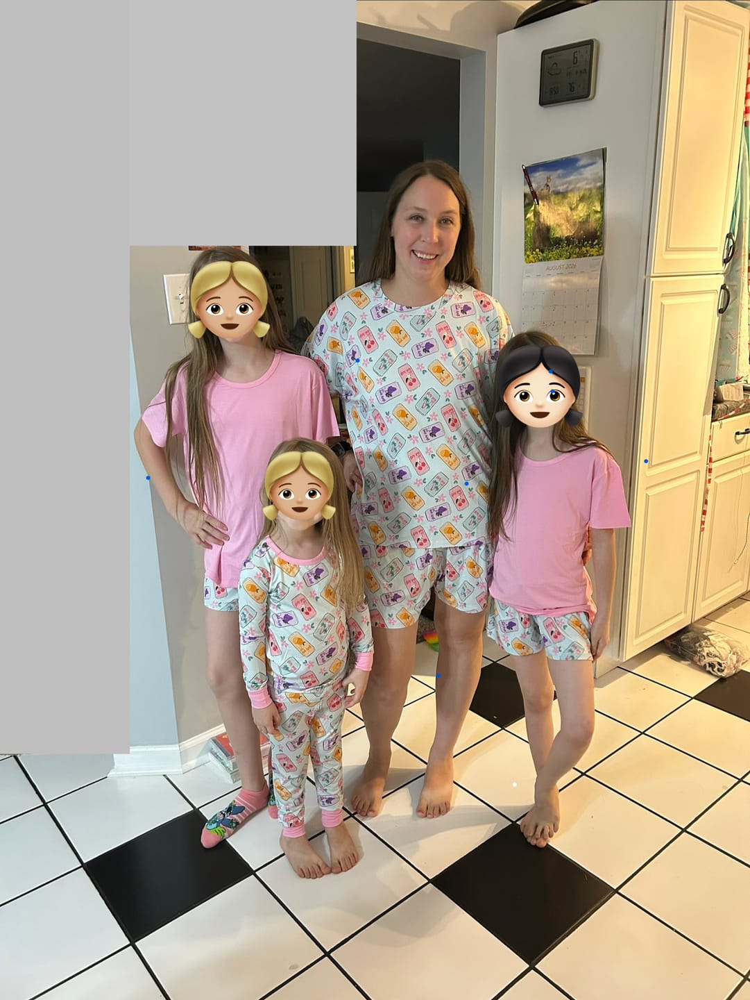 Customer photo review of Girly Pop Weekender Set