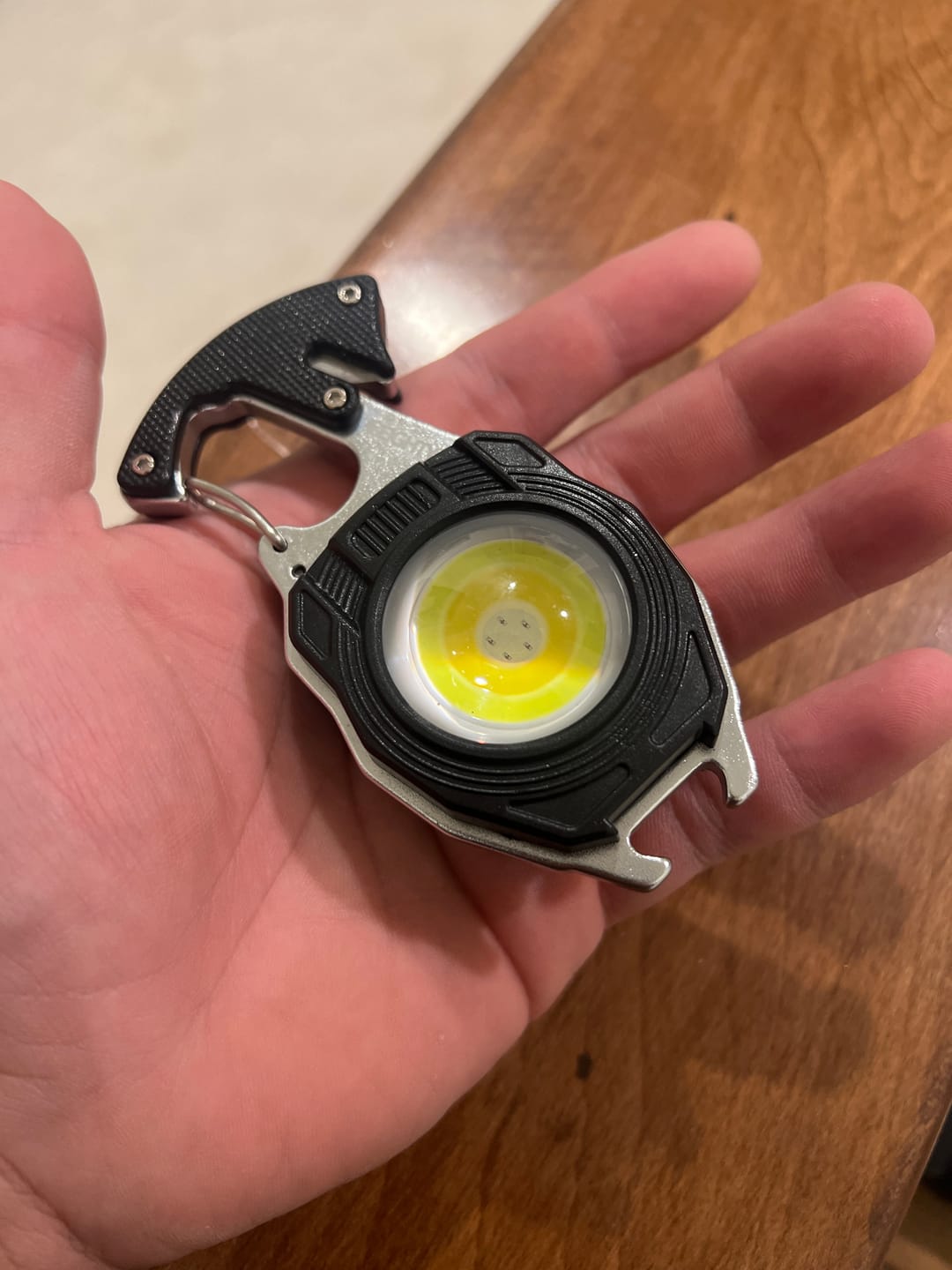 Customer photo review of 80Eighty® Flashlight Keychain