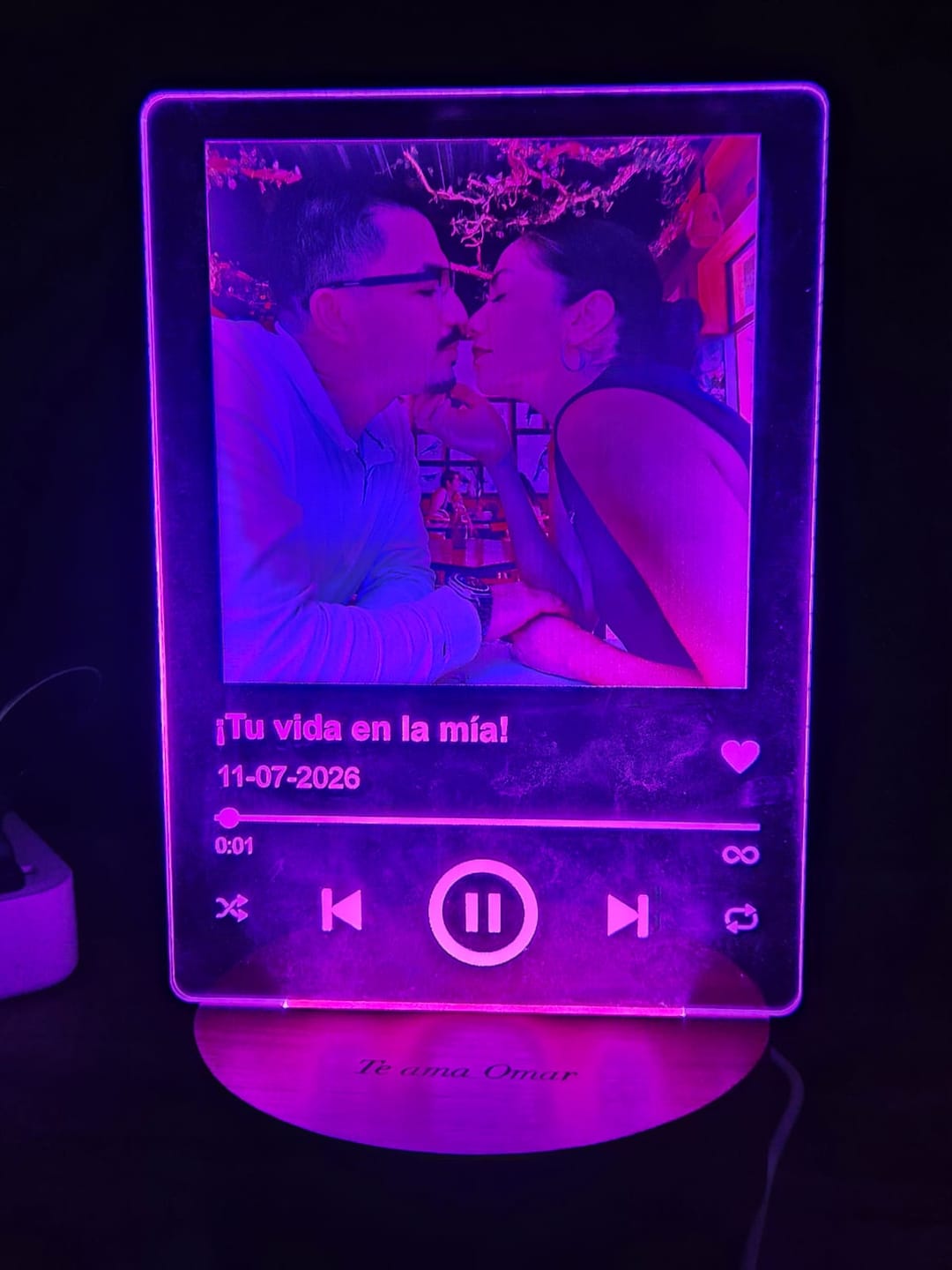 Customer photo review of Lámpara Portada de Canción