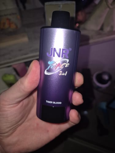 Customer photo review of JNR - Triple  110K - Puff Jetable / Vape Disposable 2% Nicotine - Triple Saveurs