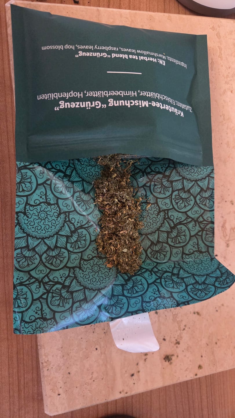 Customer photo review of Grünzeug - Die milde 25g Kräutertee-Mischung