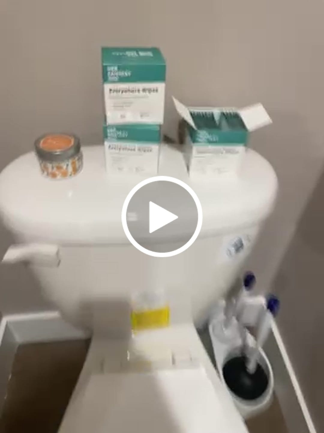 Customer video review of Everywhere Wipes Travel Size - 120 Wipes, 8 Pack