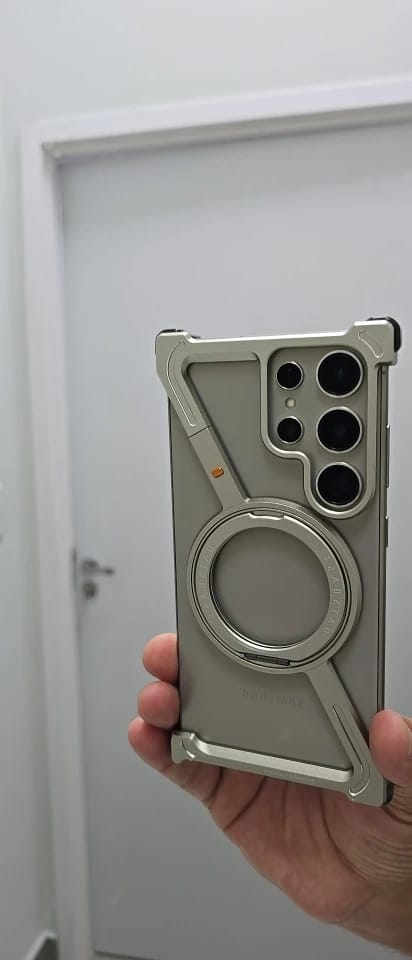 Customer photo review of Titanium Frameless Case for Z Fold & Ultra Series