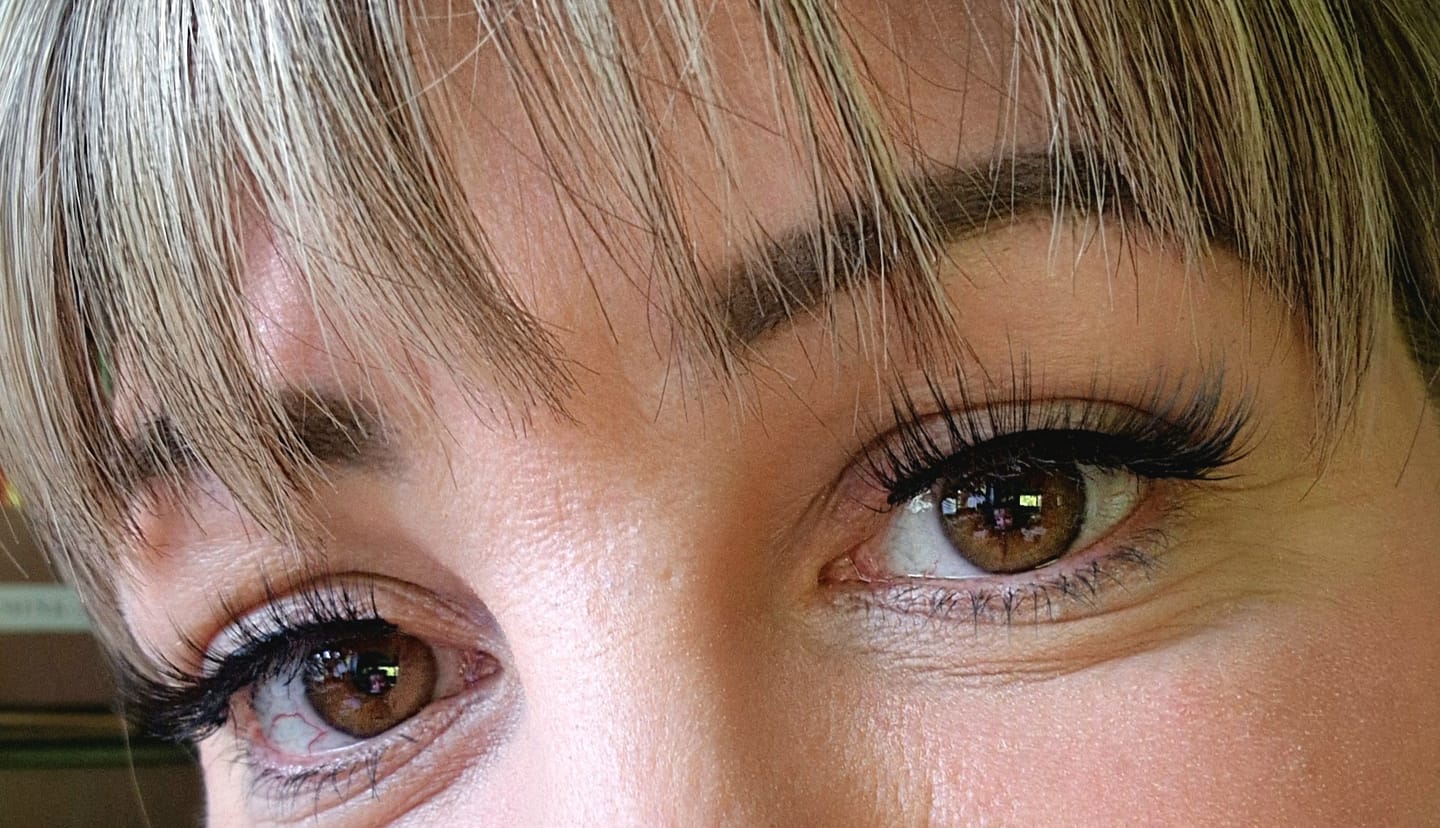 Customer photo review of NEW YORK - Clip On Lashes