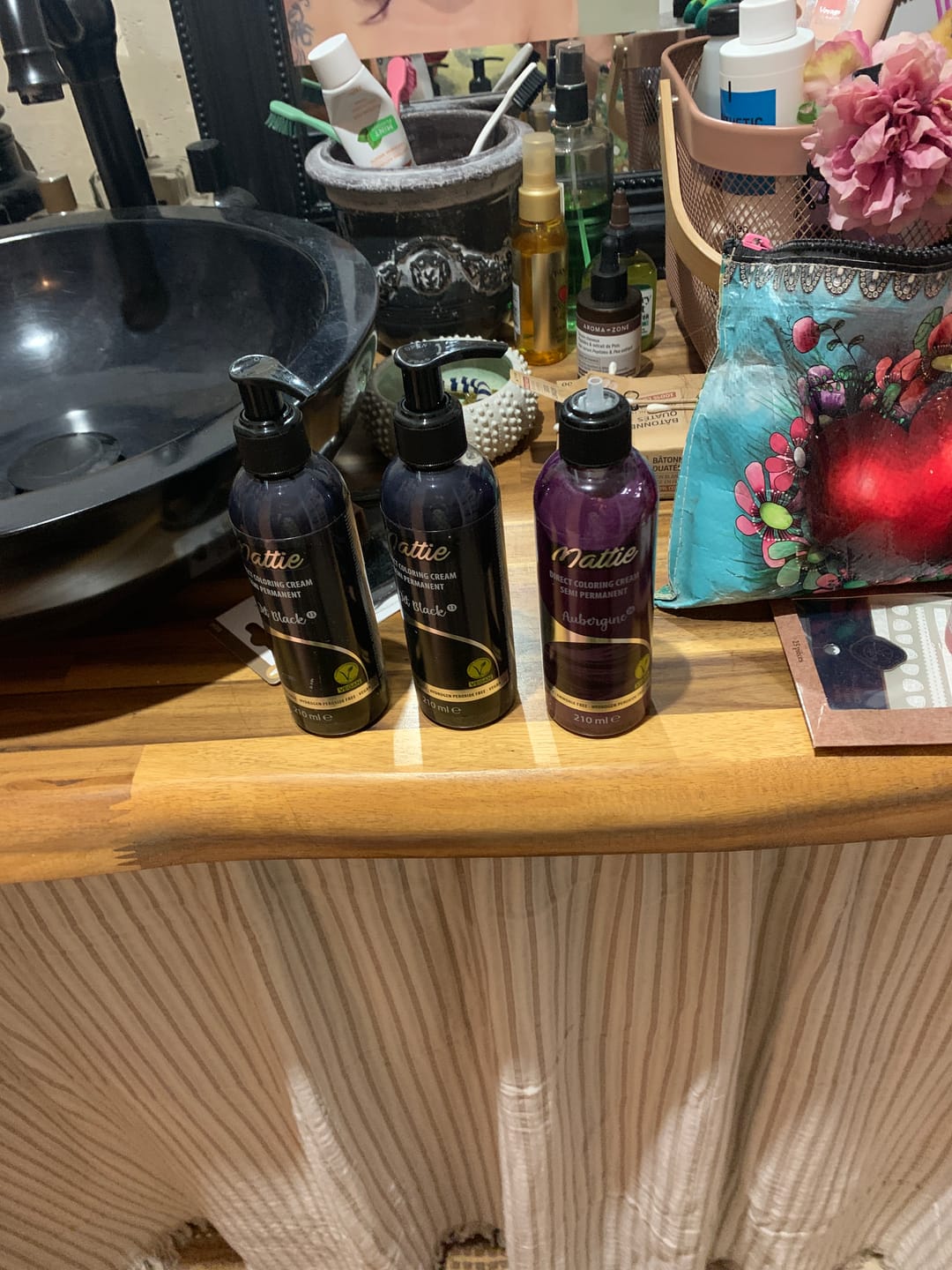 Customer photo review of Mattie Aubergine - Vegan Semi-Permanent Direct Dye Hair Color Cream 210 ml