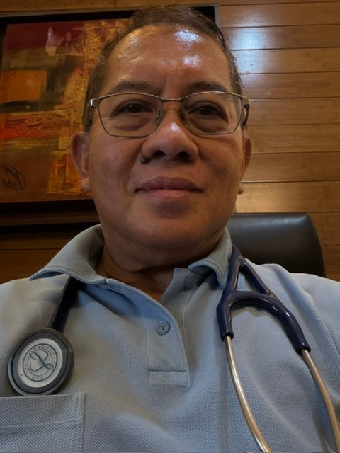 Customer photo review of Littmann Master Cardiology Stethoscope: Navy Blue 2164