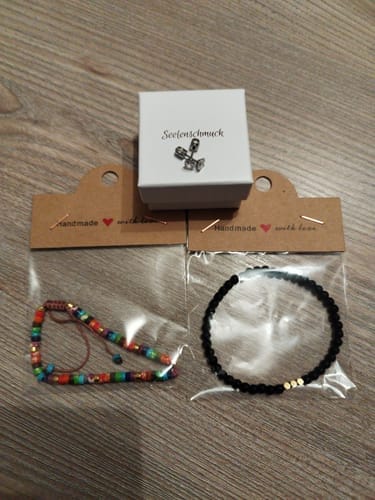Customer photo review of 7 Chakra Energy Bracelet - Jaspis
