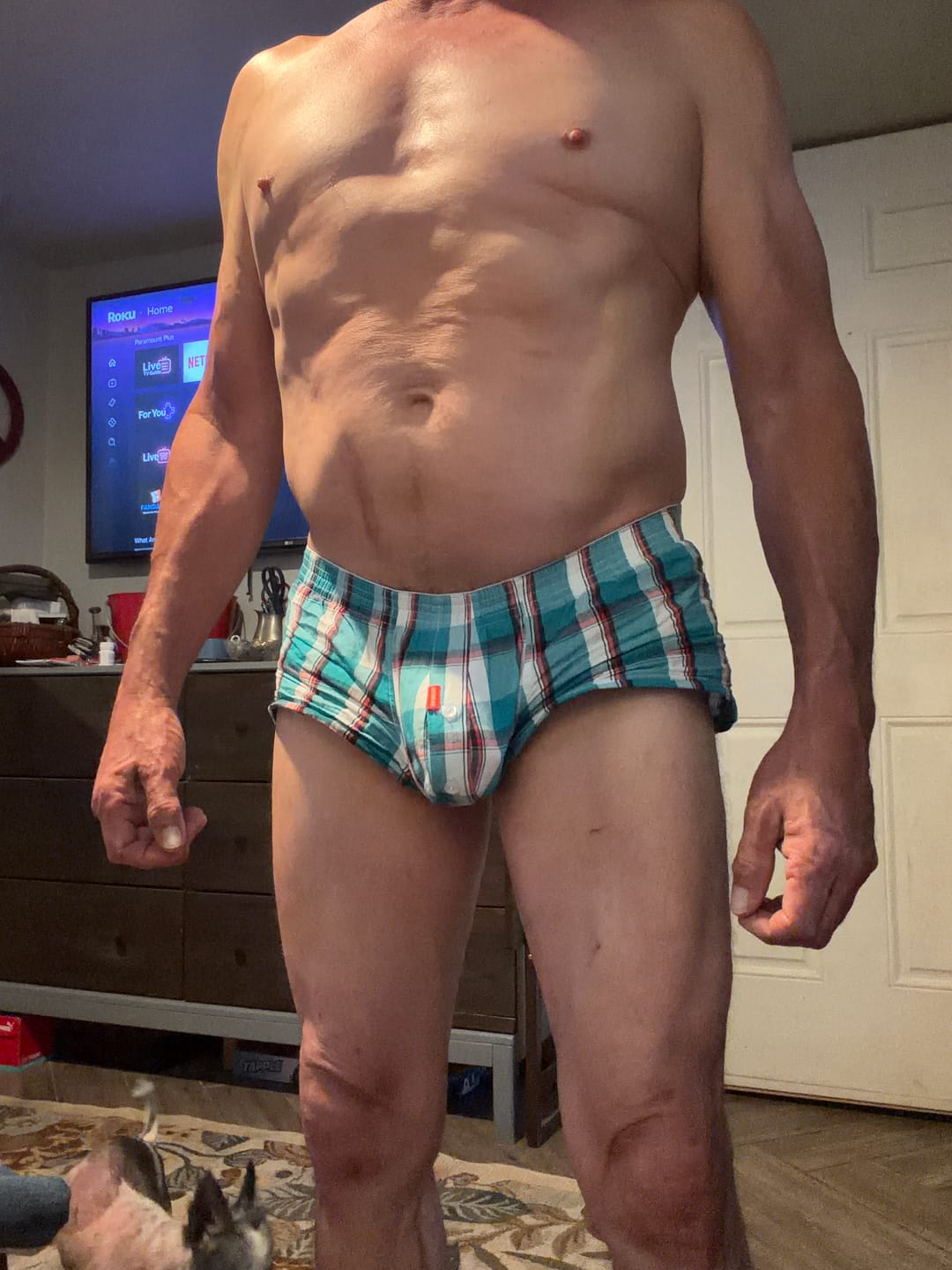 Customer photo review of Mens Plaid Front Pouch Boxer Shorts