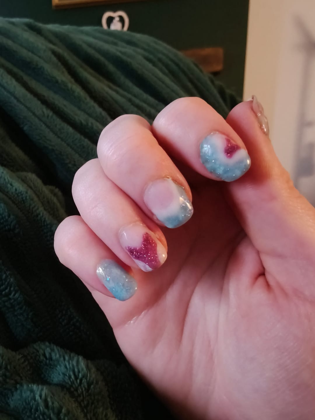 Customer photo review of Semilac 240 Icy Waterfall UV Gel Polish