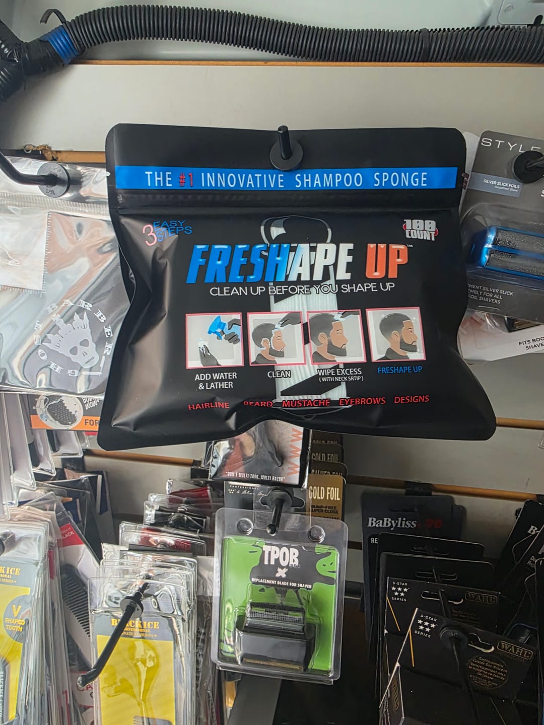 Customer photo review of Freshape Up 100 Packs – Barber Shampoo Infused Sponges for Hairline Cleaning (No Rinse)