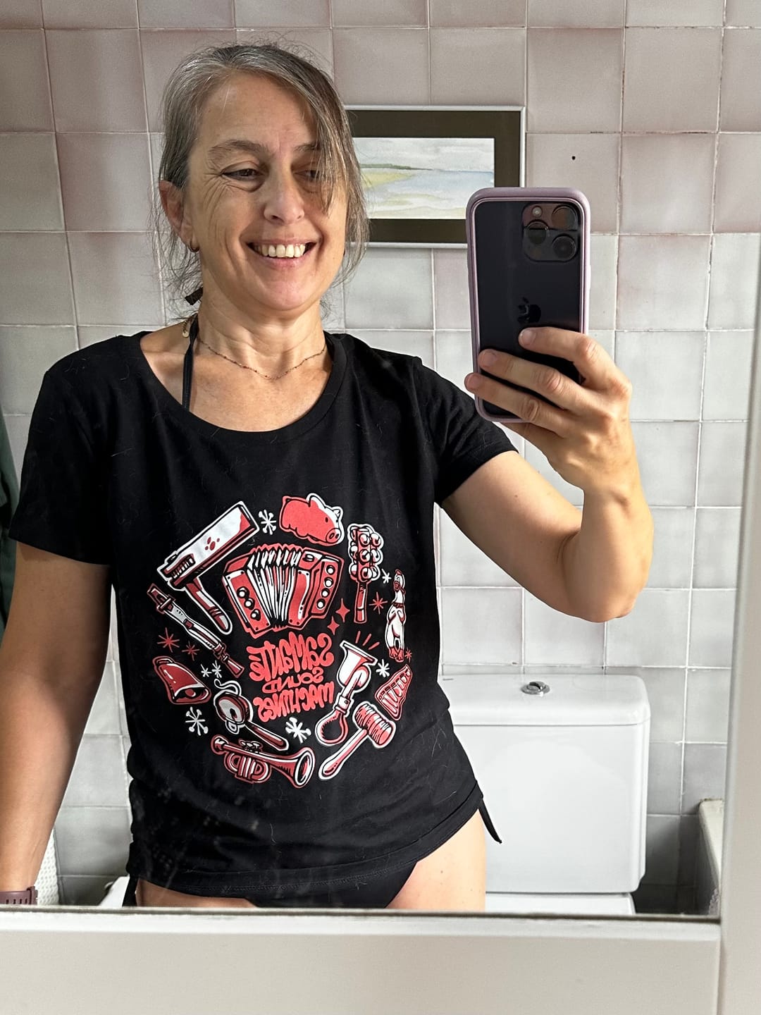 Customer photo review of Camiseta "Samanté Sound Machines"