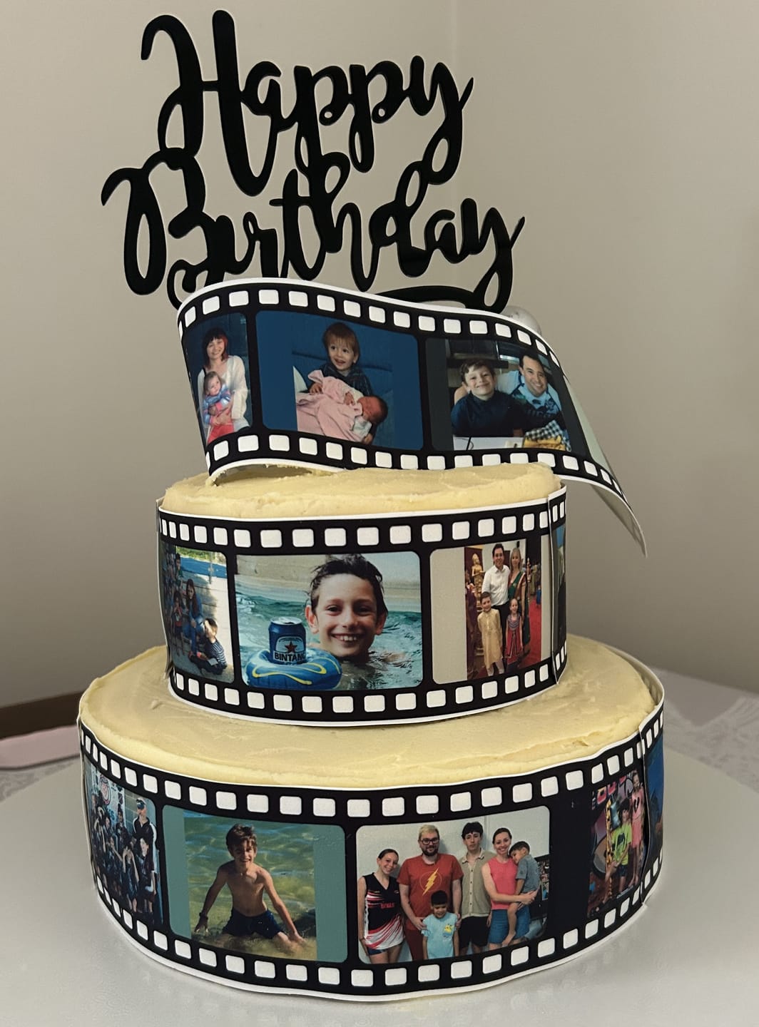 Customer photo review of Film Reel - Custom Edible Icing Image