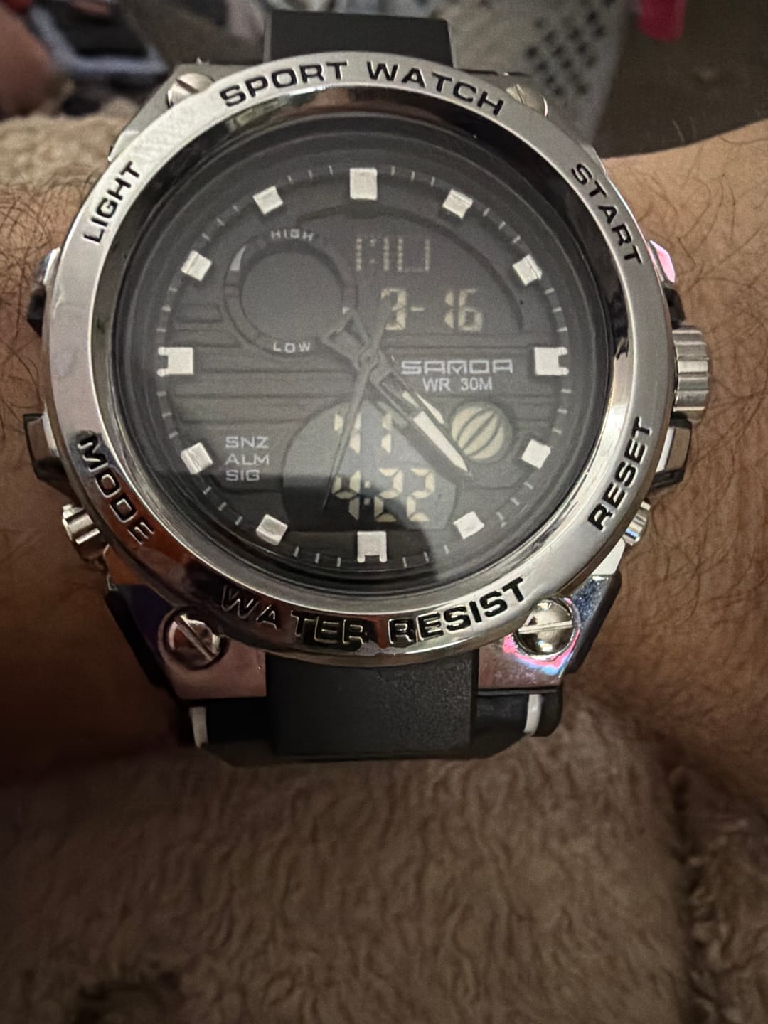 Customer photo review of SANDA - Sports Watch