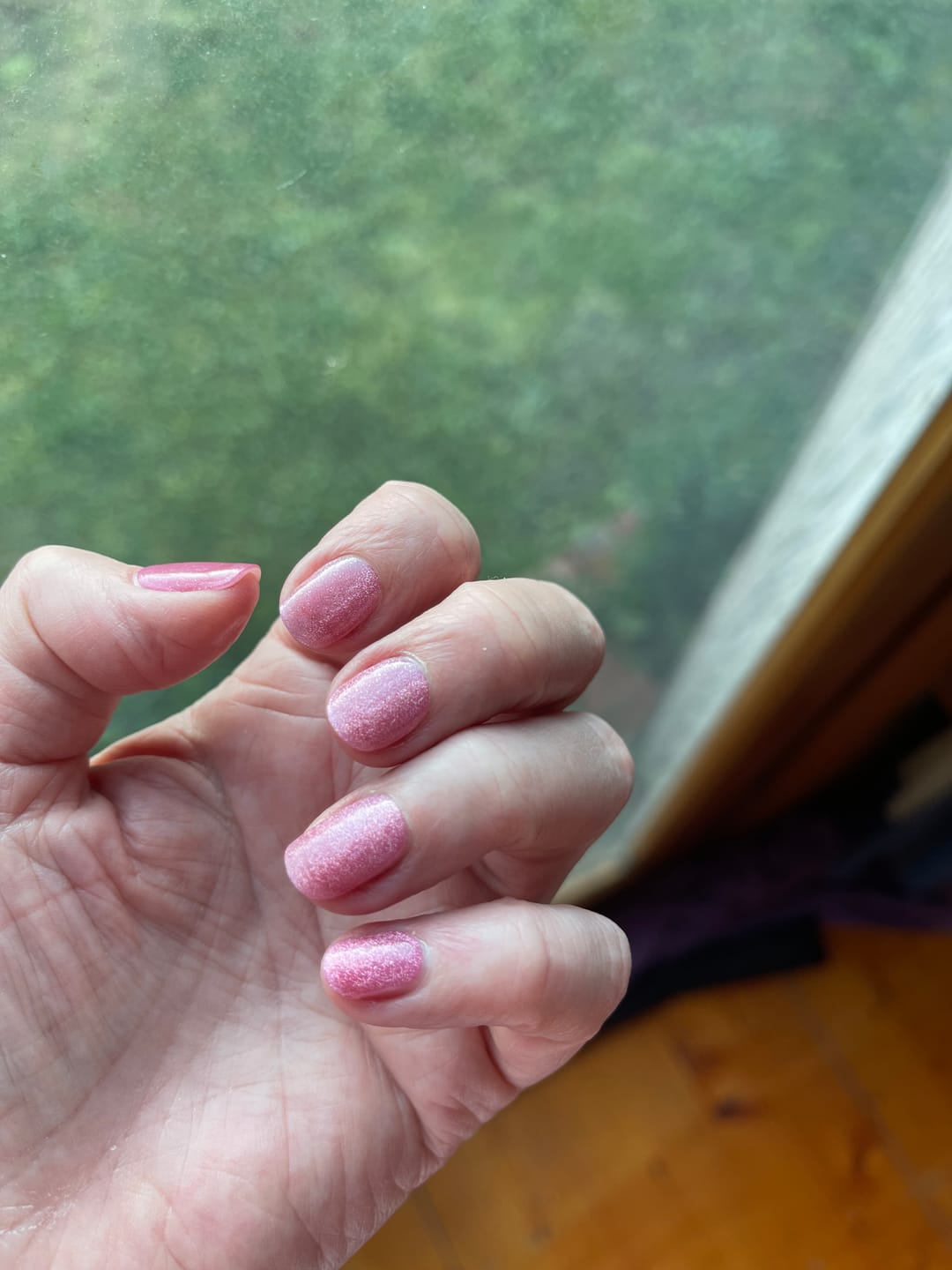 Customer photo review of Pink Aurora Shimmer DIY Semicured Gel Nail Sticker Kit