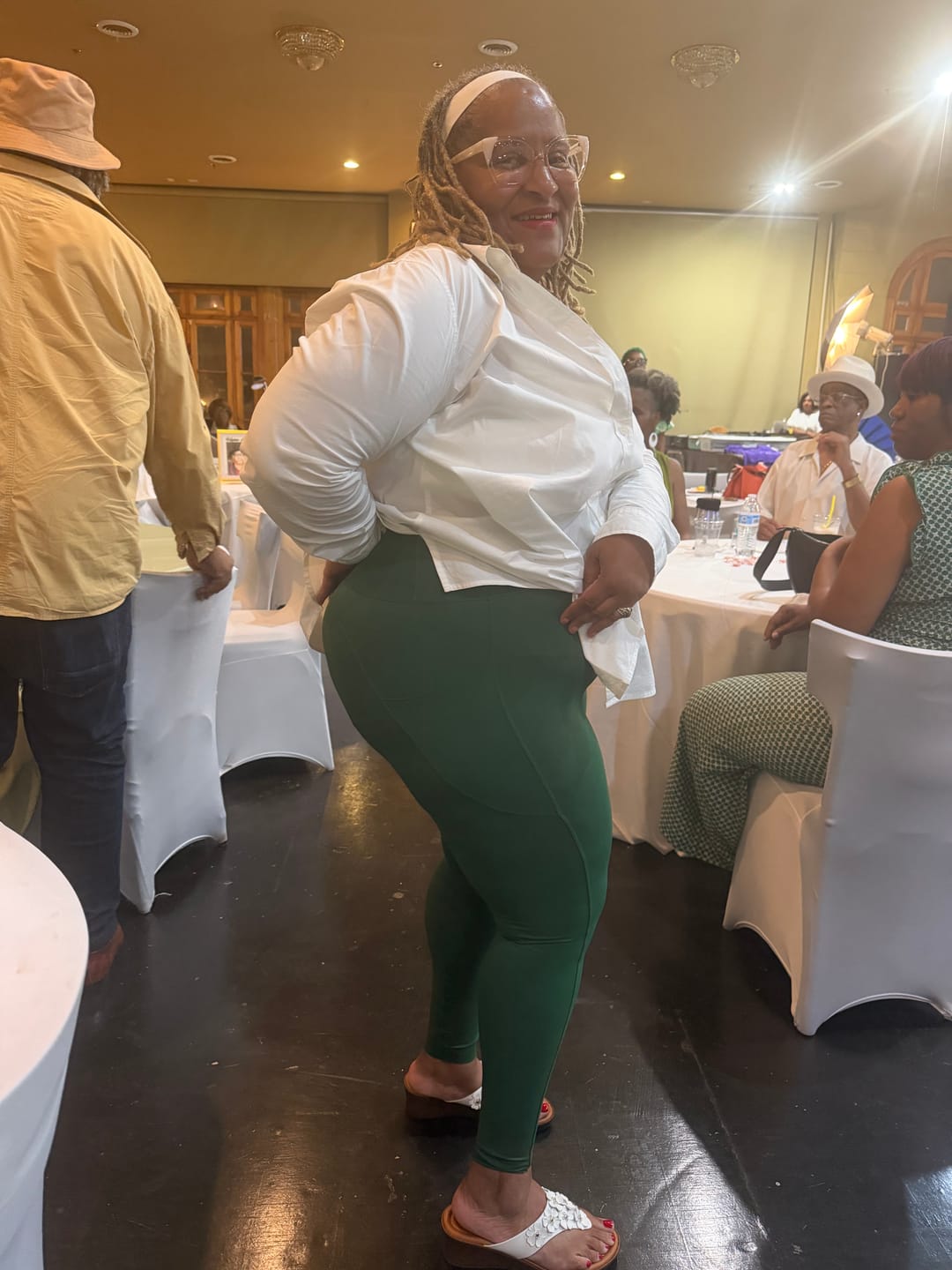 Customer photo review of Silix Pocket Anti-Cellulite Sculpting Leggings