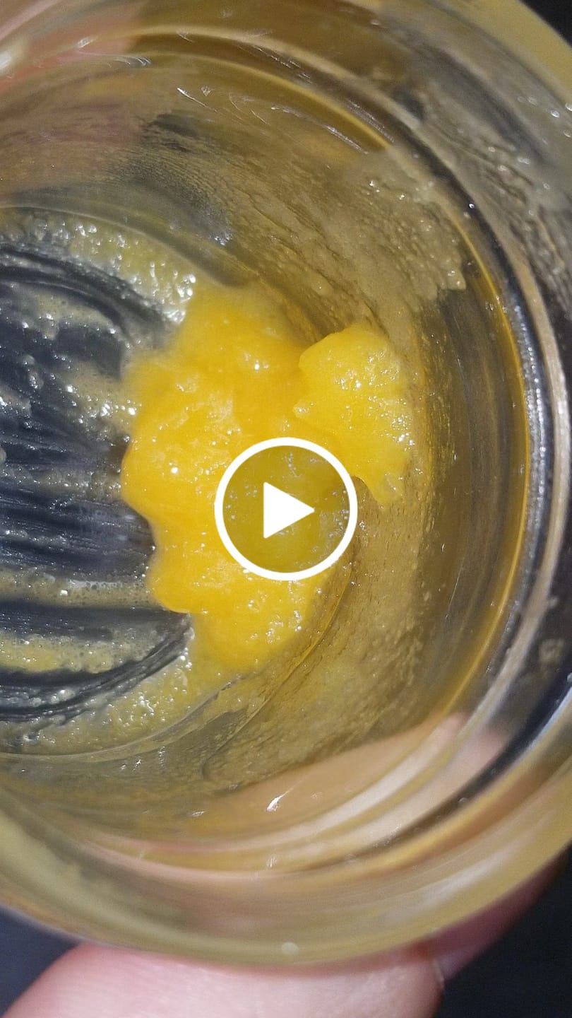 Customer video review of Blueberry Kush Badder Wholesale
