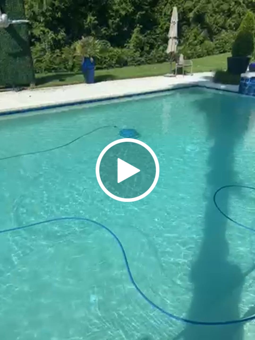 Customer video review of Dolphin M600 Robotic Pool Cleaner - Enhanced Warranty