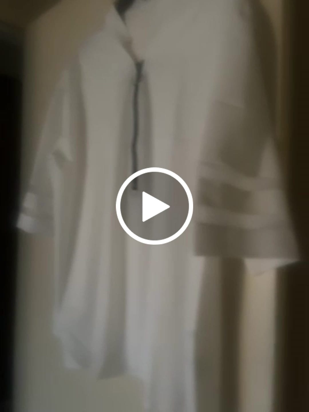 Customer video review of Loose Short Sleeves Buttoned Contrast Color Split-Joint Round-Neck Blouses&Shirts Tops