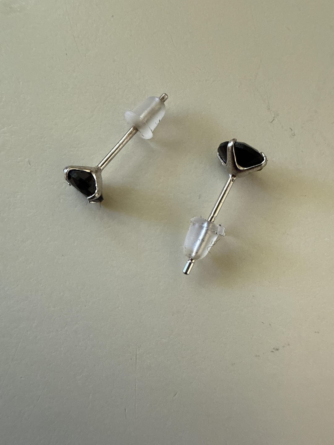 Customer photo review of Obsidian Earrings - Pearl Cut