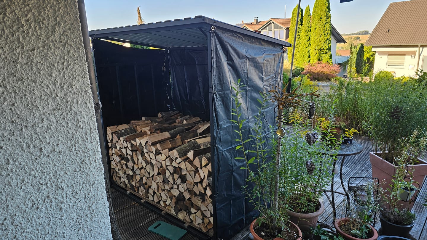 Customer photo review of Gartenzeit® Premium Kaminholzregal für den Außenbereich – XXL, extra stabil & wetterfest