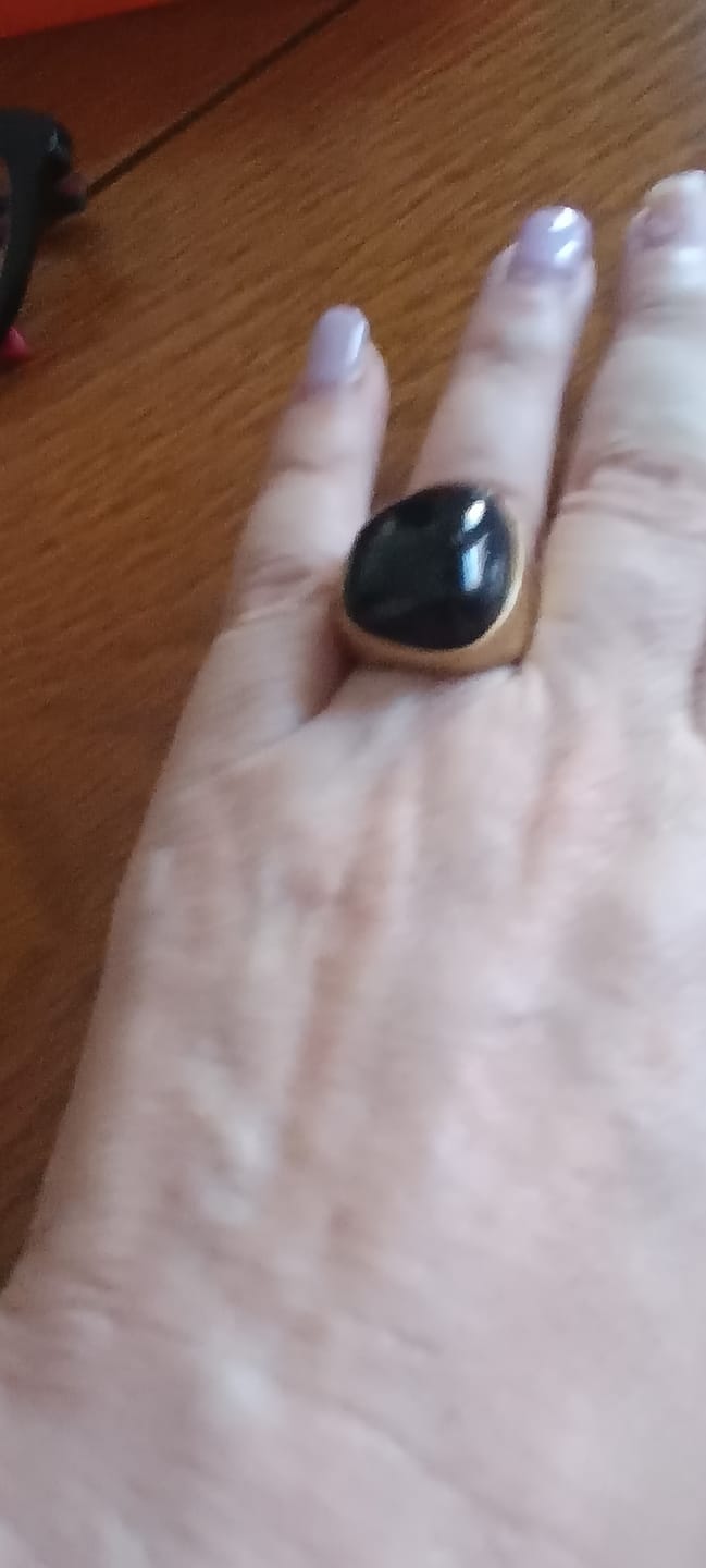 Customer photo review of Eclipse Luxe Bold Ring