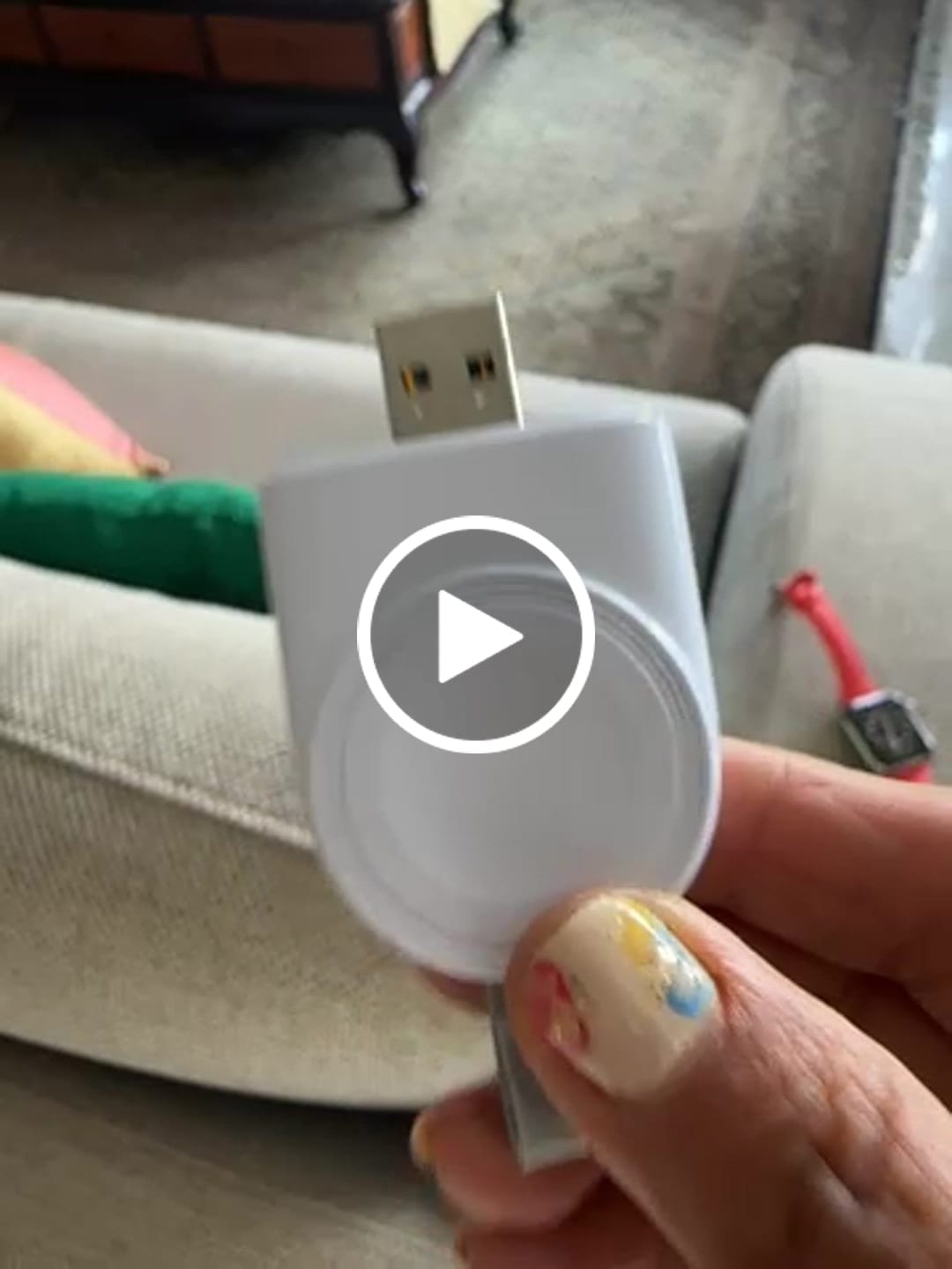 Customer video review of Wireless Travel Charger