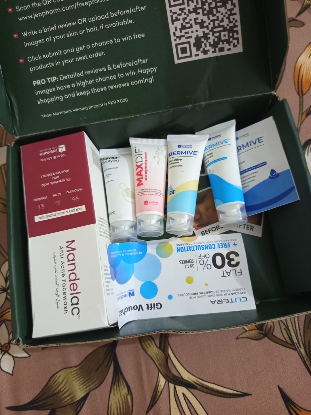 Customer photo review of MandelAC Facewash