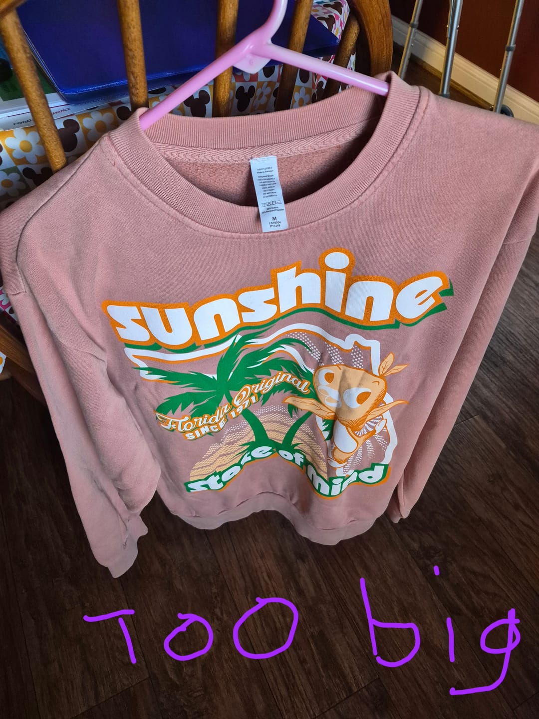 Customer photo review of Orange Bird Sunshine State Crewneck