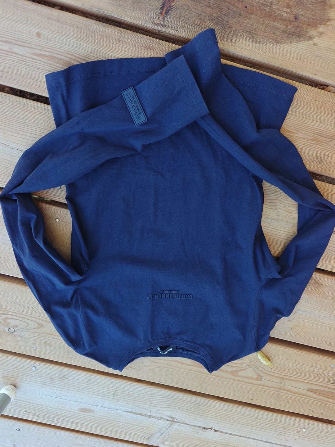 Customer photo review of BASICS LONGSLEEVE TOP NAVY