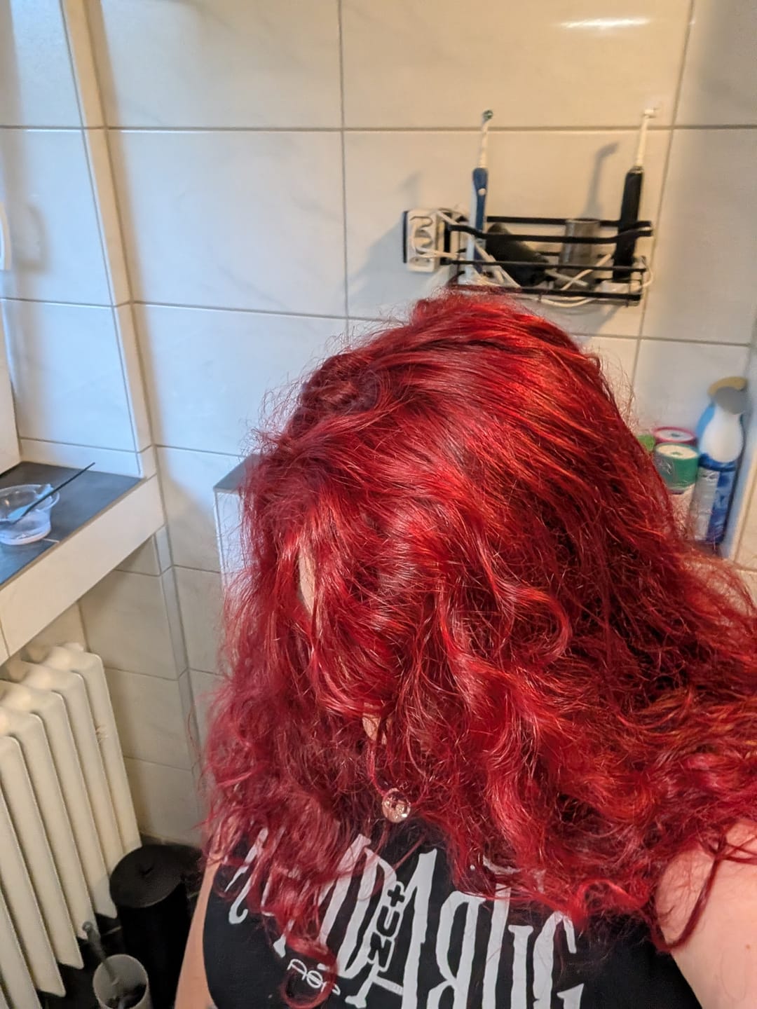 Customer photo review of Mattie Red - Vegan Semi-Permanent Direct Dye Hair Color Cream 210 ml