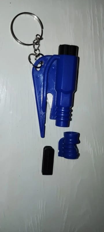 Customer photo review of 3-in-1 Emergency Escape Tool Keychain (Window Breaker & Seatbelt Cutter)