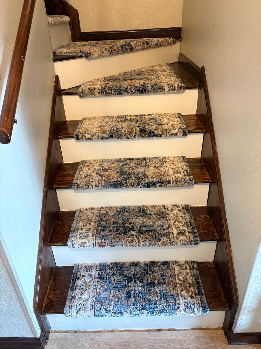 Customer photo review of Large Stair Runner Underpad Kit