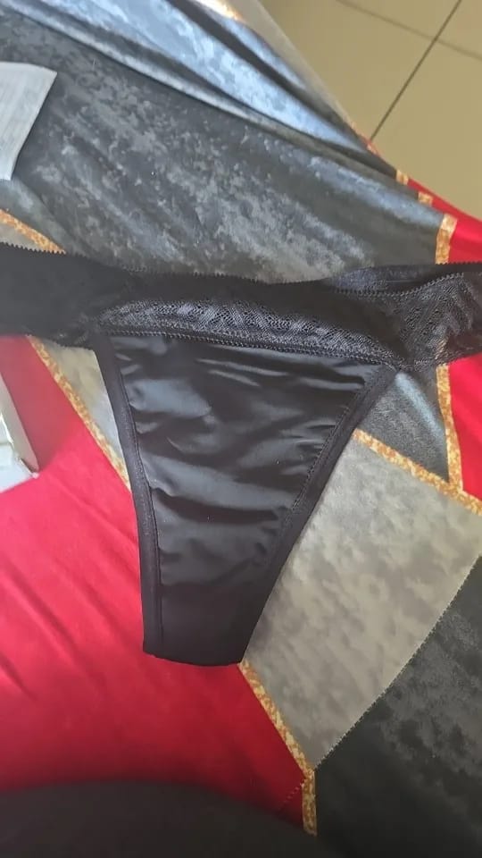 Customer photo review of Tanga menstrual Passion