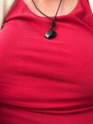 Customer photo review of Obsidian Necklace - Protection Talisman