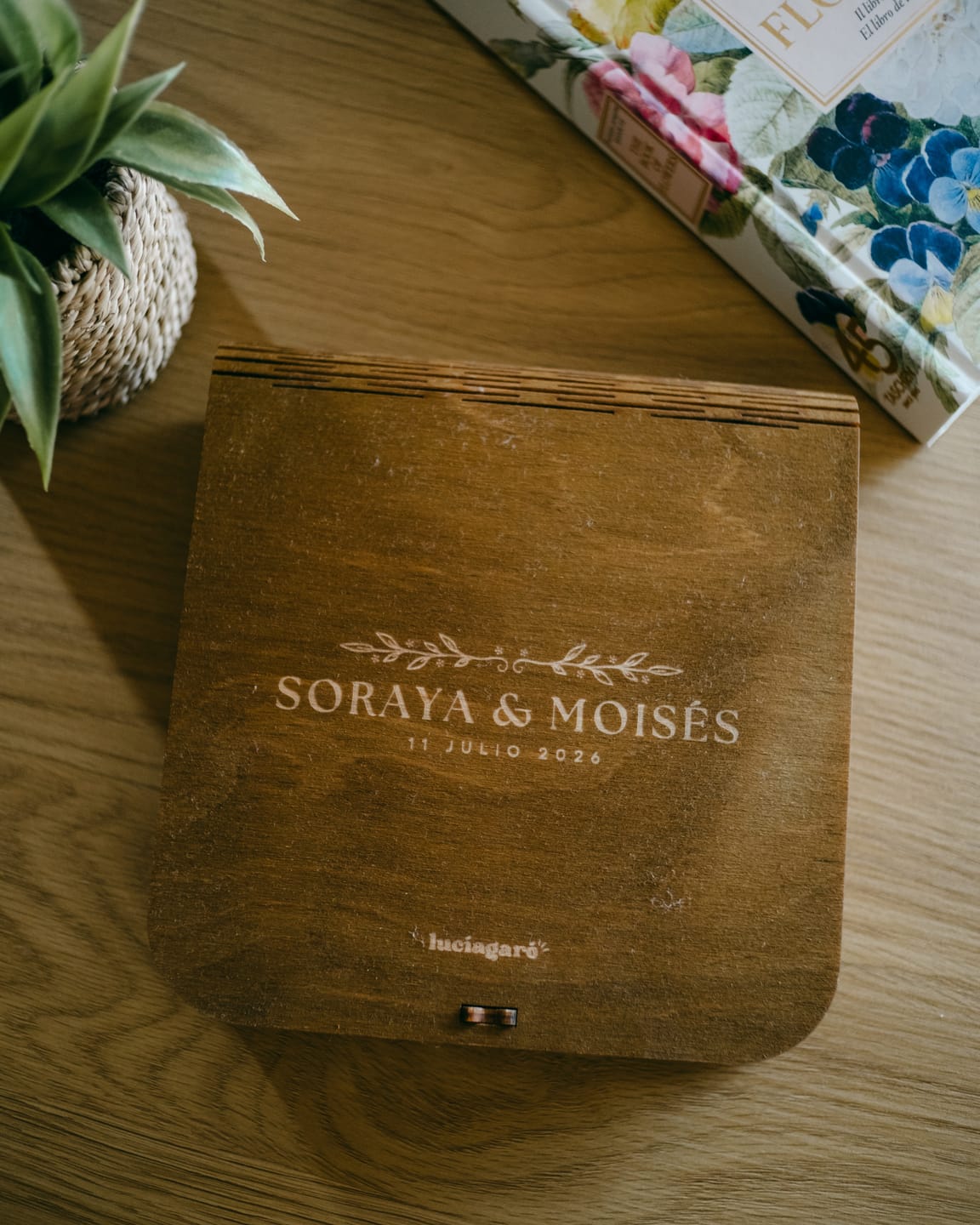 Customer photo review of 4 x 6 yoga square  photo box + compartment
