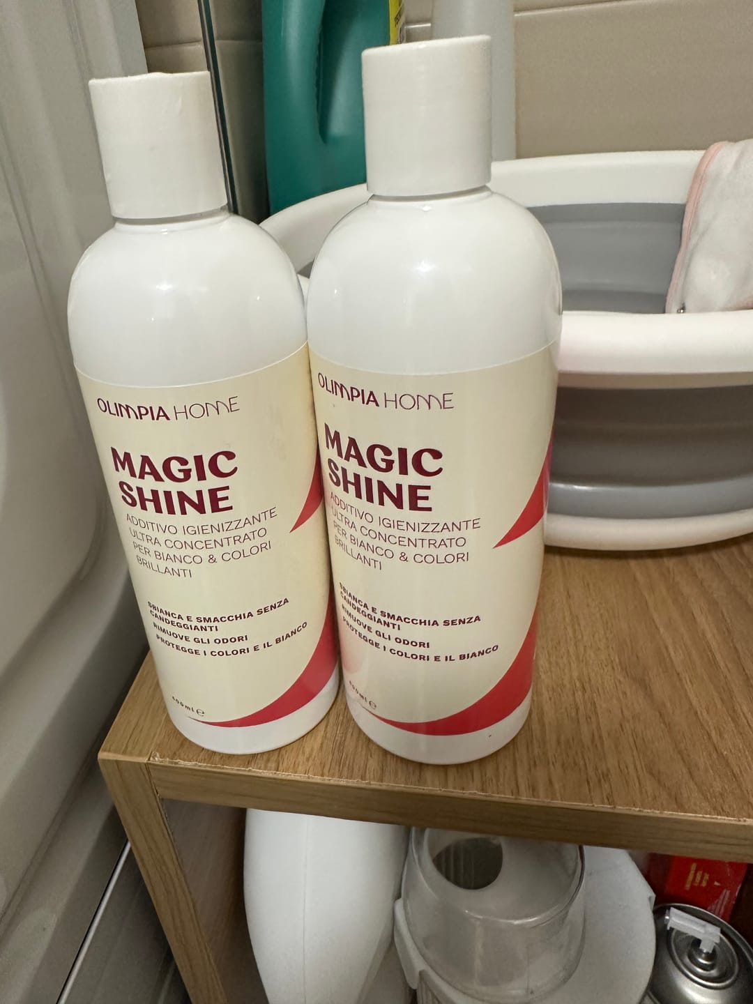 Customer photo review of Magic Shine - Additivo Igienizzante Ultra Concentrato per Bianco & Colori Brillanti Ml.400