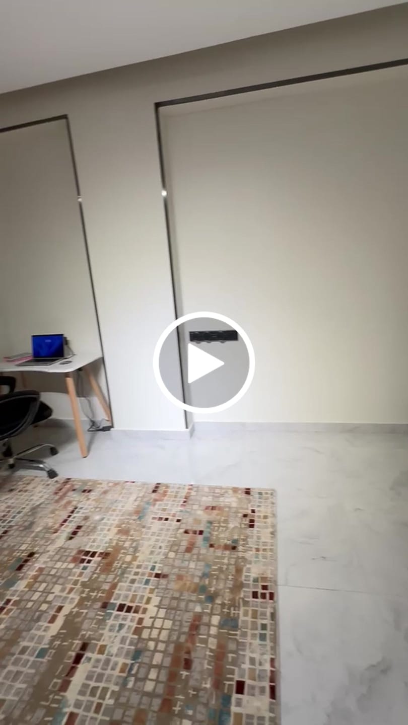 Customer video review of Desk - Multiple Sizes - SHAM76