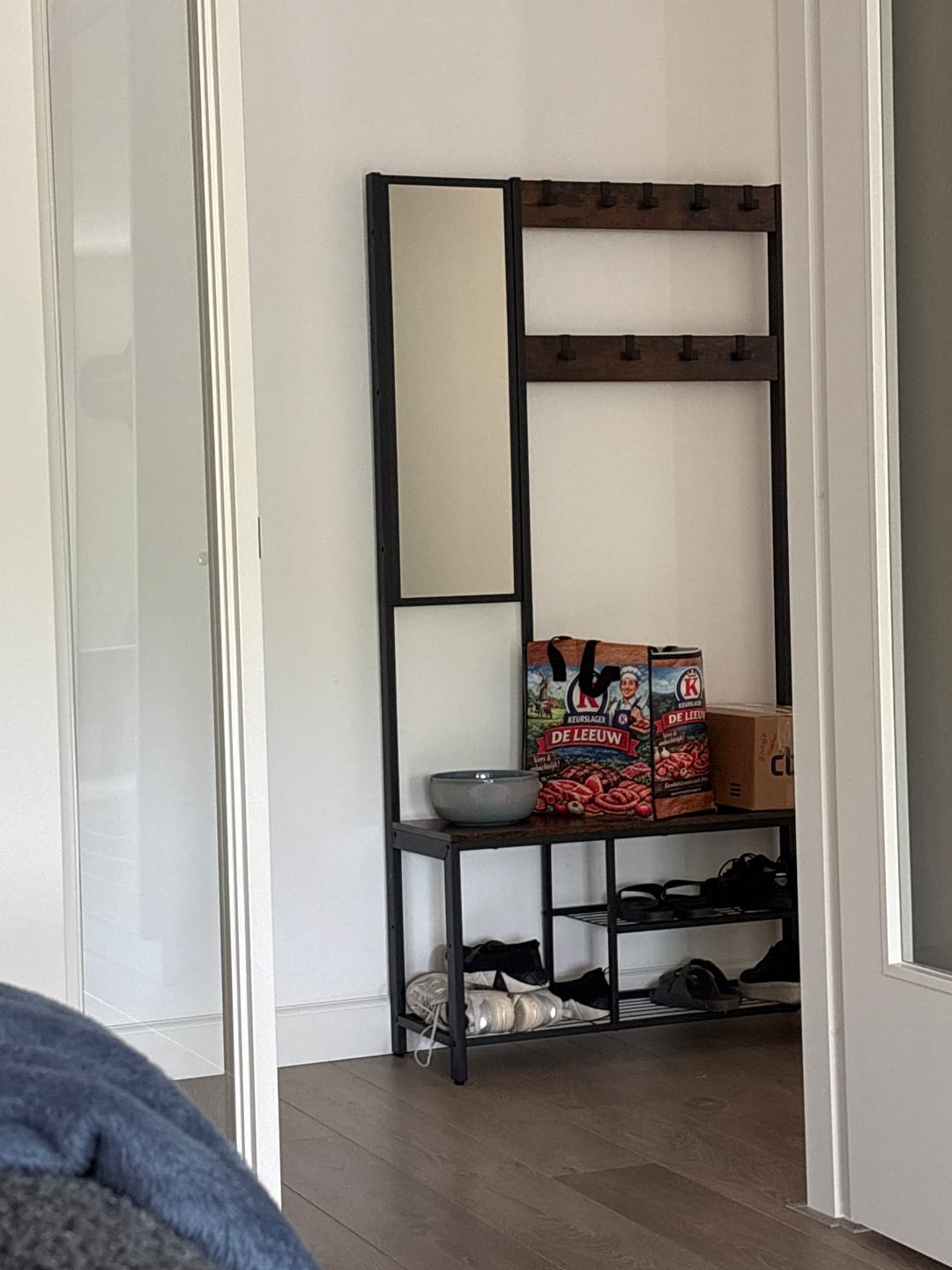 Customer photo review of Garderoberek met schoenenrek en bank