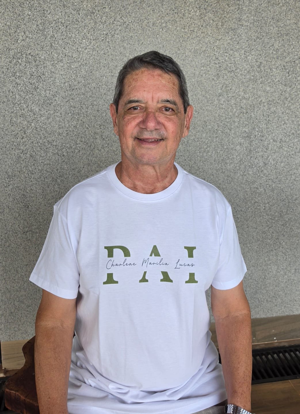 Customer photo review of Camiseta Personalizada MÃE / PAI E FILHOS - Algodão 100%