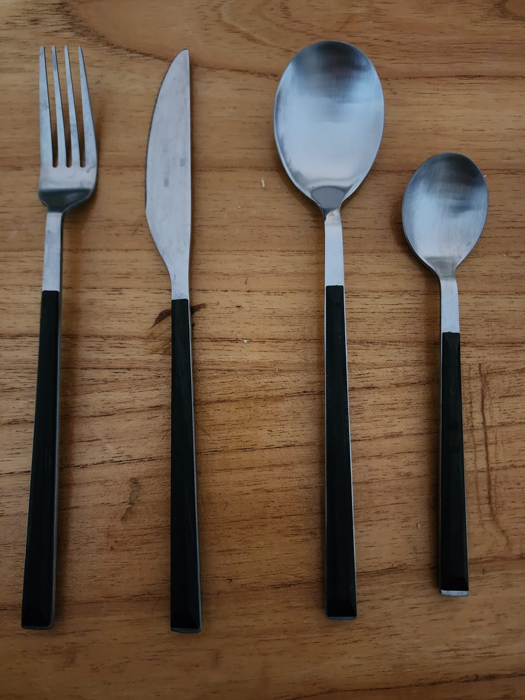 Customer photo review of Set De cubiertos Sakura
