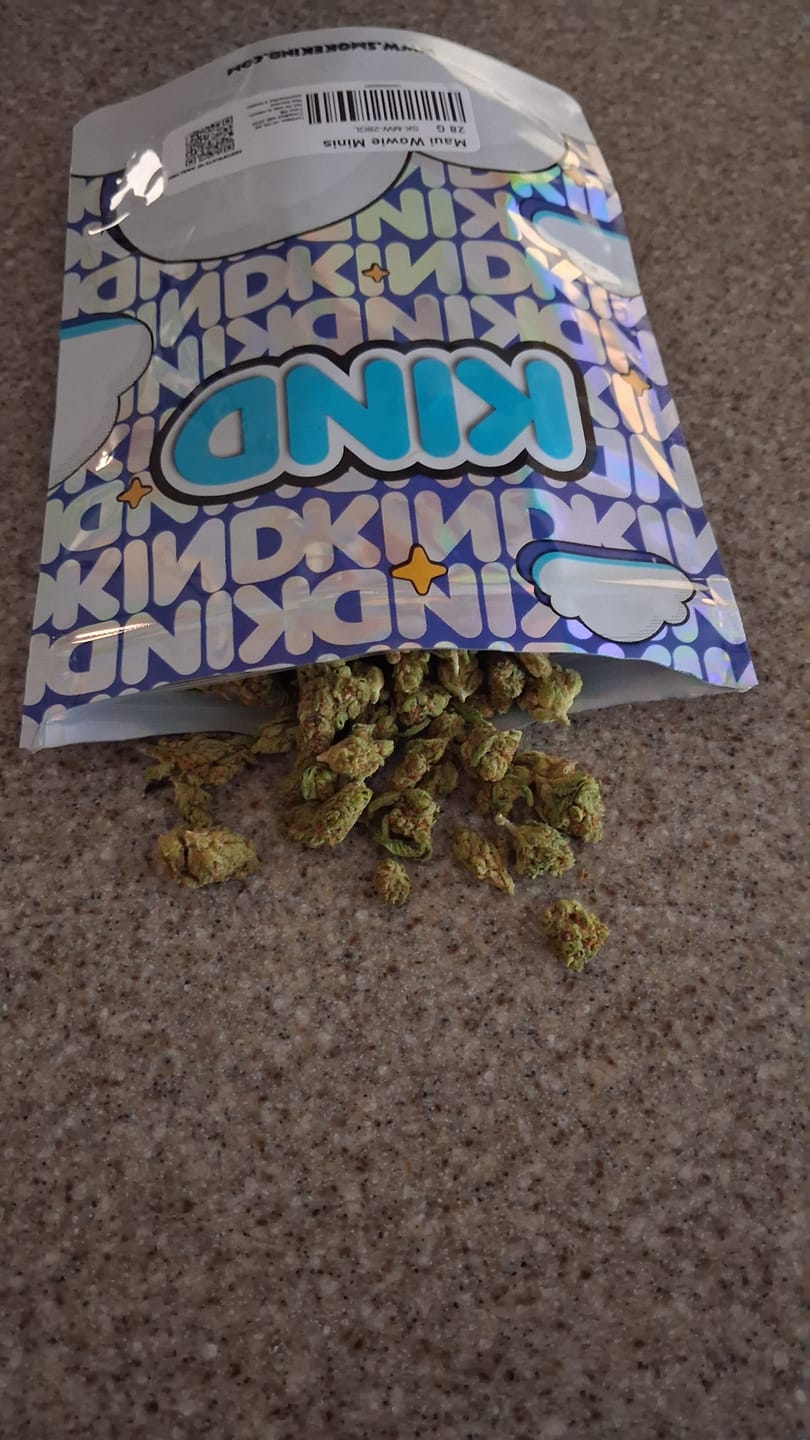 Customer photo review of Maui Wowie - Minis - 28 Grams - Sativa